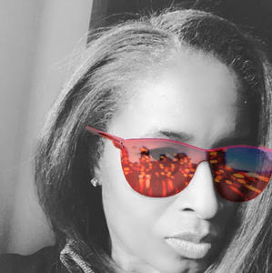 Meet your Posher, Keisha